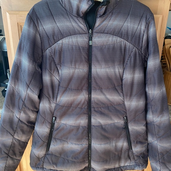 Eddie Bauer reversible lightweight coat. Good used condition. - Picture 1 of 6